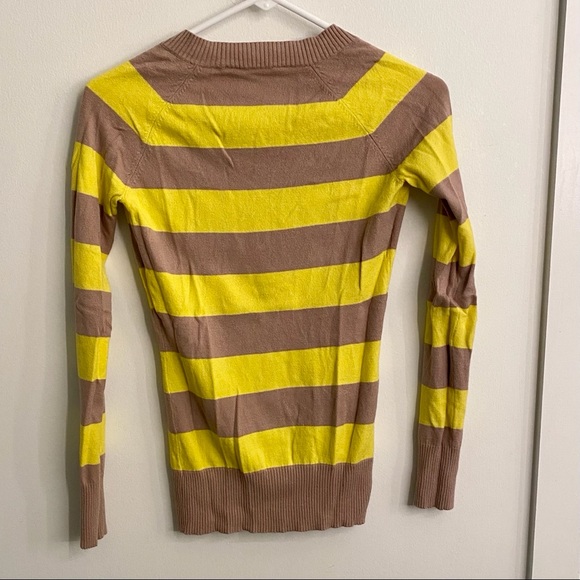 BCBG MaxAzaria Sweater - Picture 5 of 8